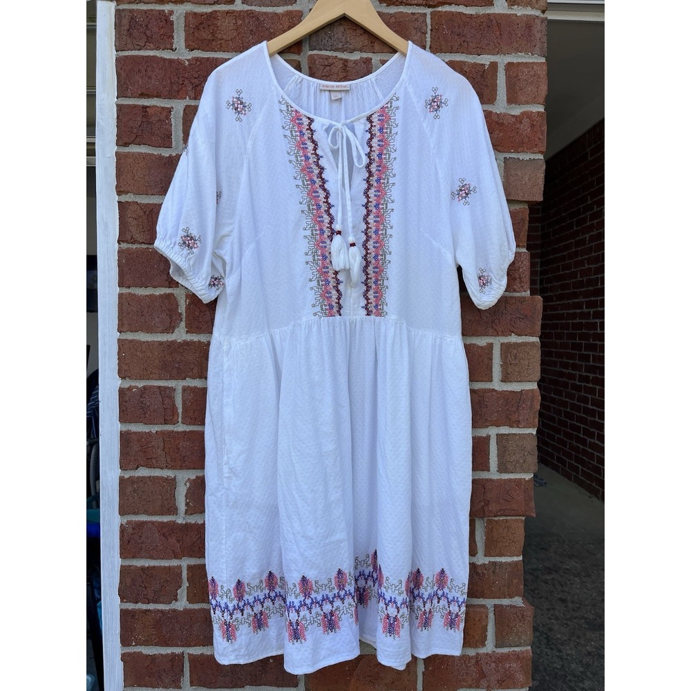 Knox Rose Floral Midi Dress 2X White Cross Stitched V Neck Boho Beach Cottage